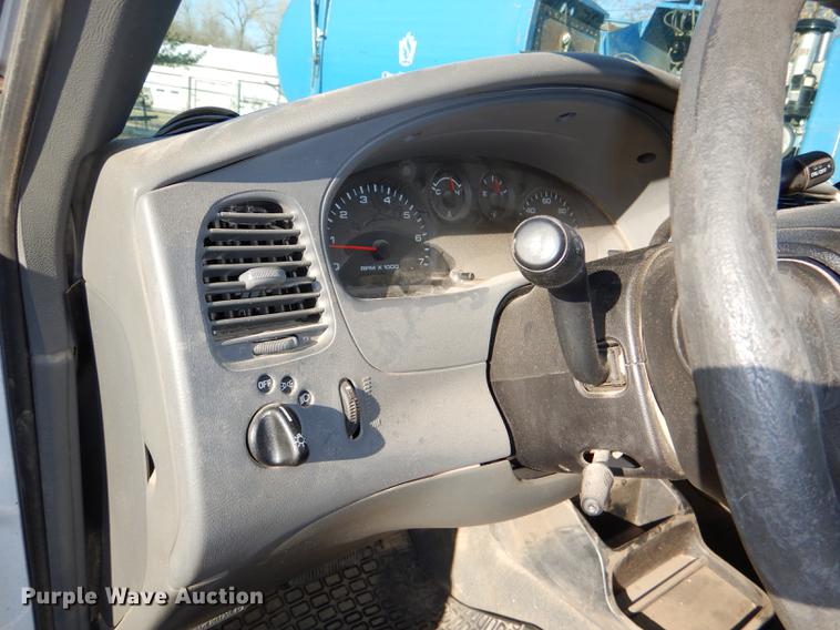 image for item DF1624 2005 Ford Ranger SuperCab pickup truck