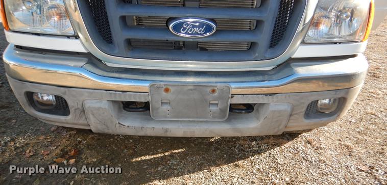image for item DF1624 2005 Ford Ranger SuperCab pickup truck
