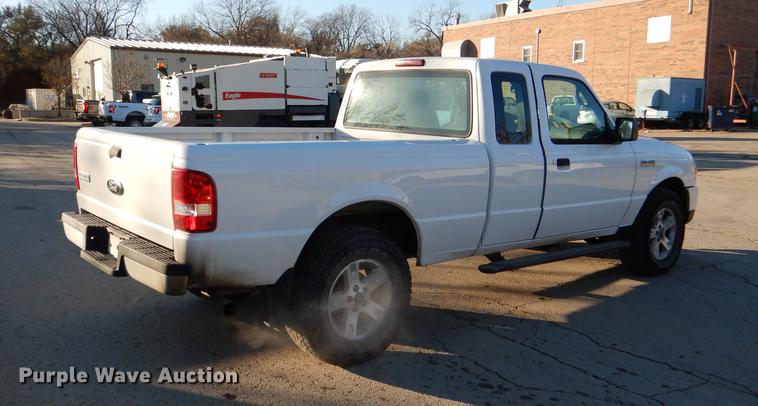 image for item DF1627 2006 Ford Ranger SuperCab pickup truck