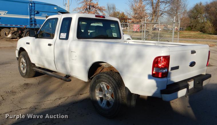 image for item DF1627 2006 Ford Ranger SuperCab pickup truck