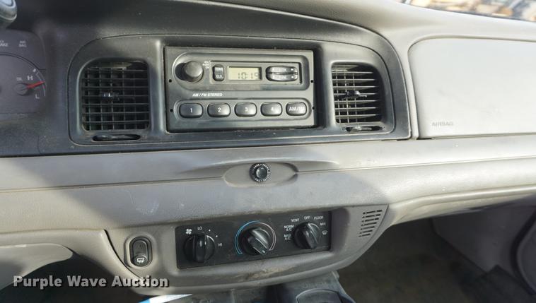 image for item DF1665 2001 Ford Crown Victoria Police Interceptor