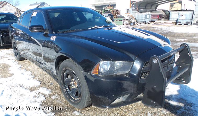image for item DF2825 2013 Dodge Charger Police
