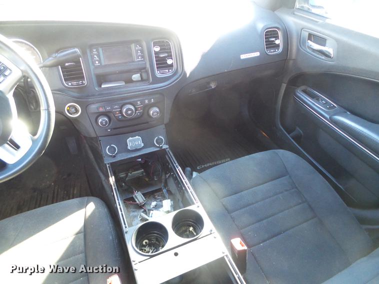 image for item DF2825 2013 Dodge Charger Police