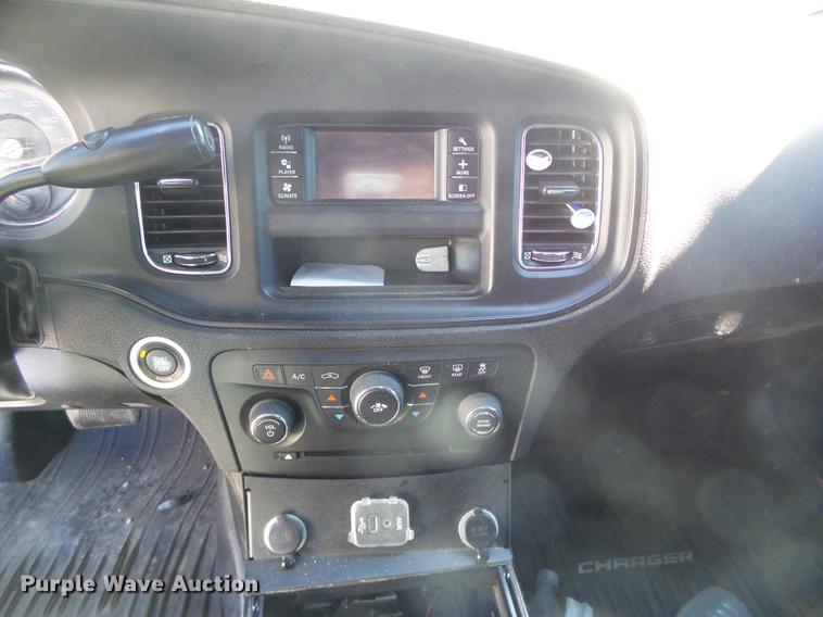 image for item DF2825 2013 Dodge Charger Police