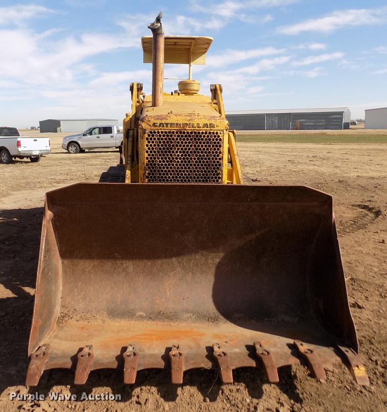 image for item DF2834 1964 Caterpillar 955H track loader