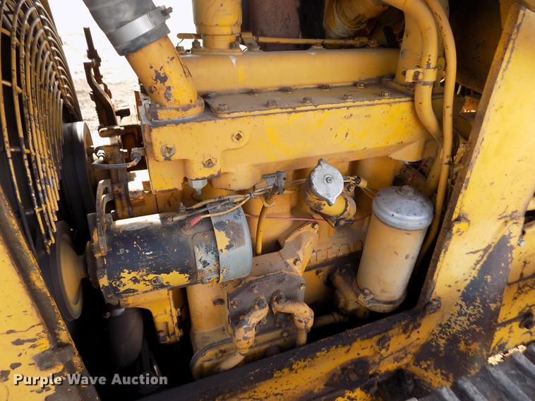 image for item DF2834 1964 Caterpillar 955H track loader