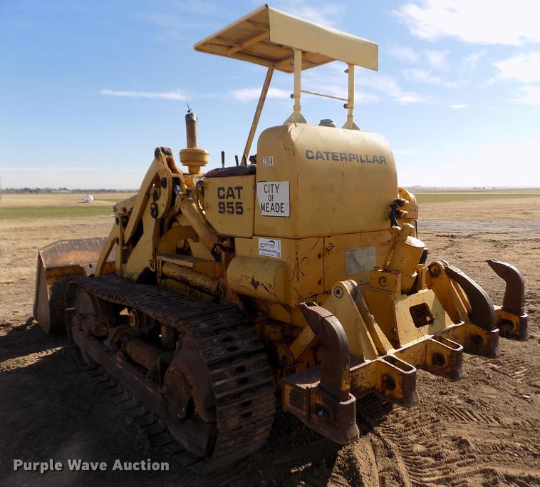 image for item DF2834 1964 Caterpillar 955H track loader