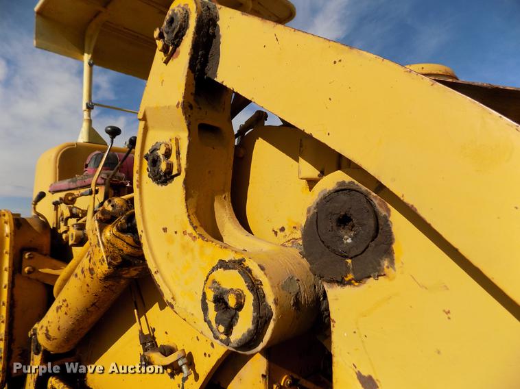 image for item DF2834 1964 Caterpillar 955H track loader