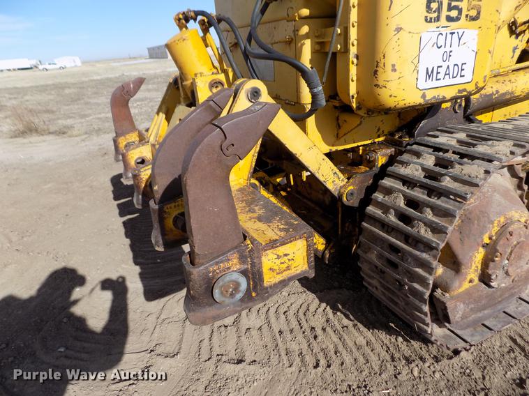 image for item DF2834 1964 Caterpillar 955H track loader