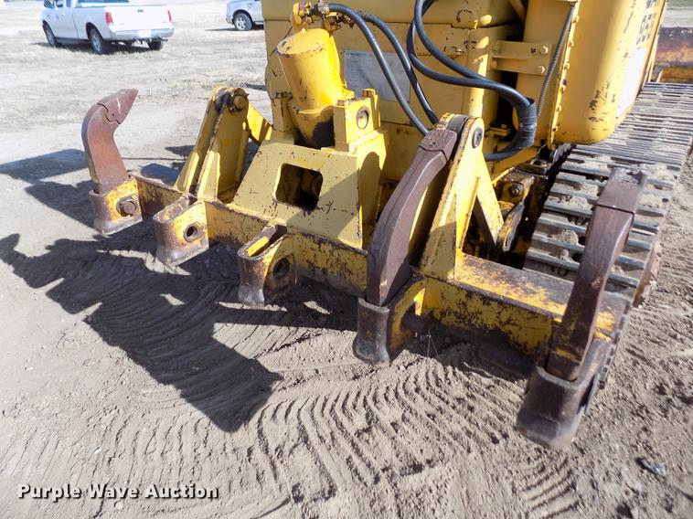 image for item DF2834 1964 Caterpillar 955H track loader