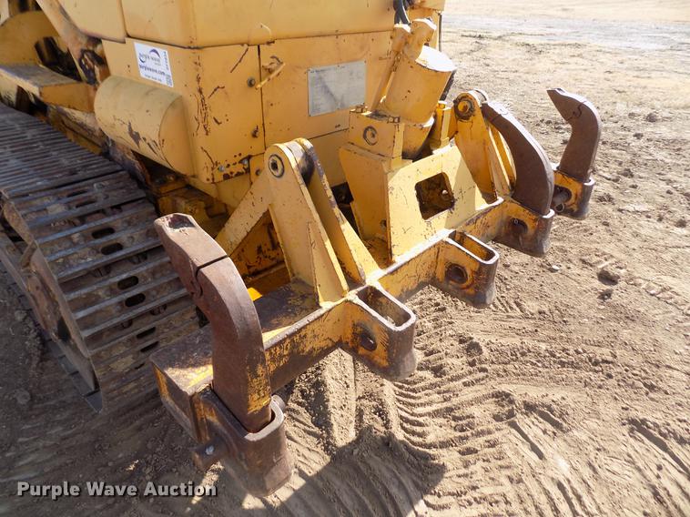 image for item DF2834 1964 Caterpillar 955H track loader