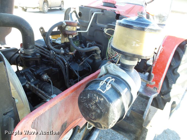 image for item DF2835 Yanmar YM226D tractor