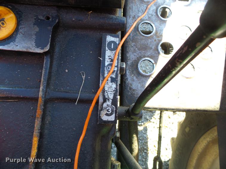 image for item DF2835 Yanmar YM226D tractor