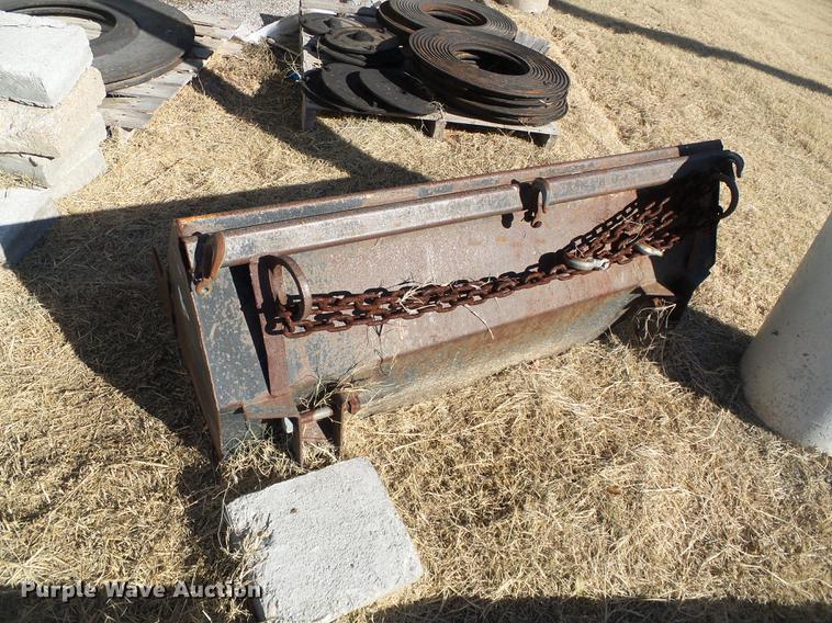 image for item DF2835 Yanmar YM226D tractor