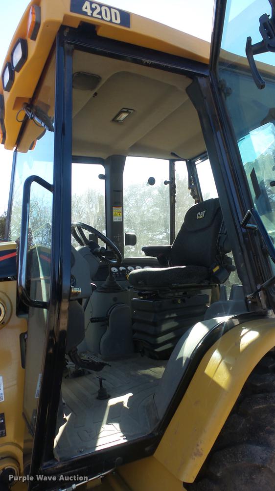 image for item DG2785 2005 Caterpillar 420D backhoe