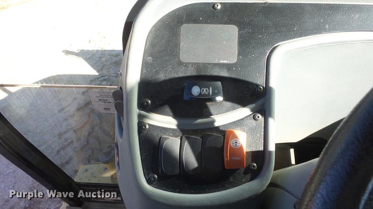 image for item DG2785 2005 Caterpillar 420D backhoe