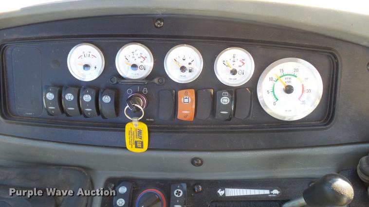 image for item DG2785 2005 Caterpillar 420D backhoe