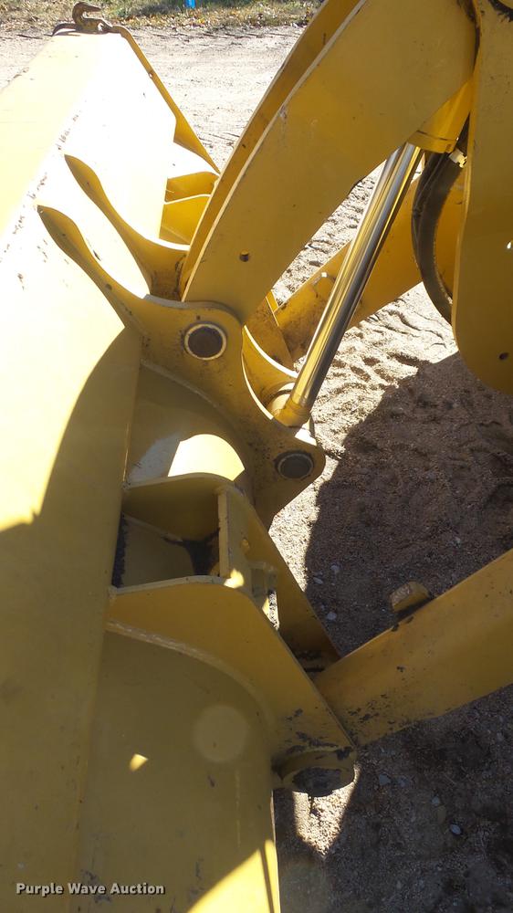 image for item DG2785 2005 Caterpillar 420D backhoe