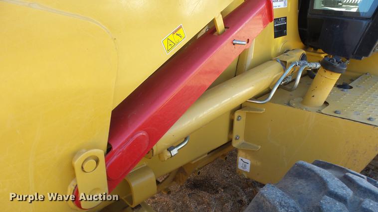 image for item DG2785 2005 Caterpillar 420D backhoe