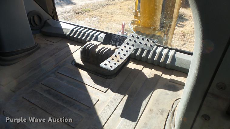 image for item DG2785 2005 Caterpillar 420D backhoe