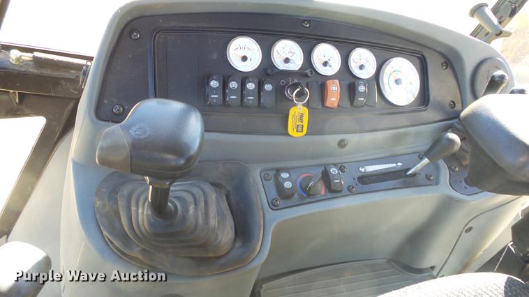 image for item DG2785 2005 Caterpillar 420D backhoe