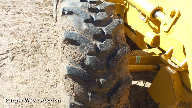 image for item DG2785 2005 Caterpillar 420D backhoe