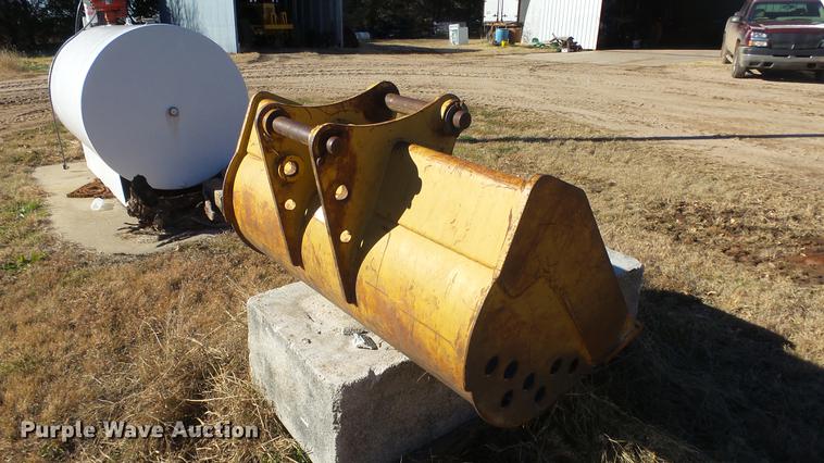 image for item DG2785 2005 Caterpillar 420D backhoe