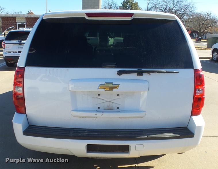 image for item DG2799 2011 Chevrolet Tahoe Police SUV