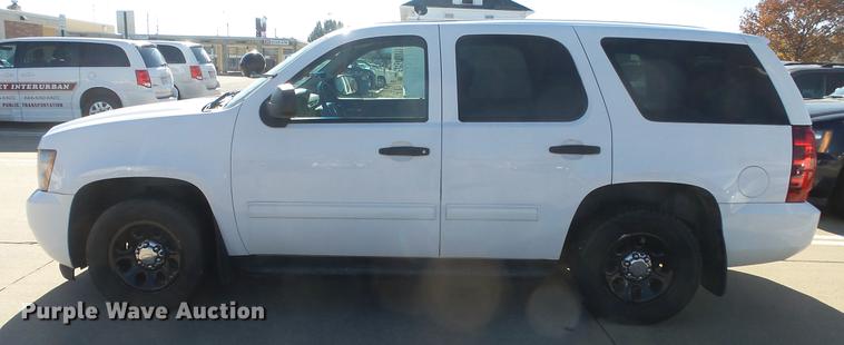 image for item DG2799 2011 Chevrolet Tahoe Police SUV
