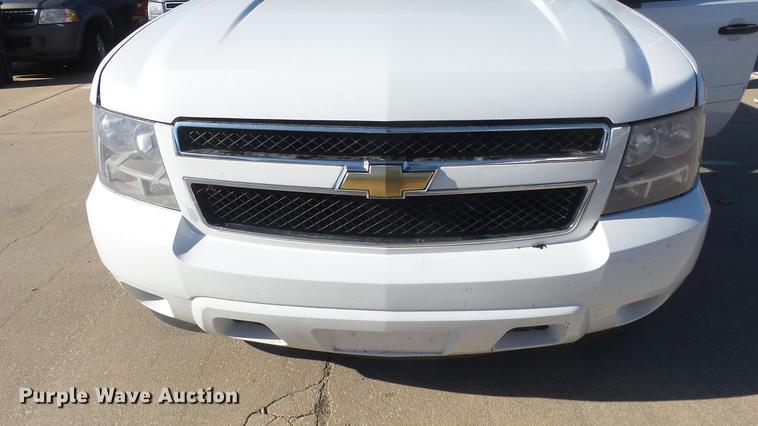 image for item DG2799 2011 Chevrolet Tahoe Police SUV