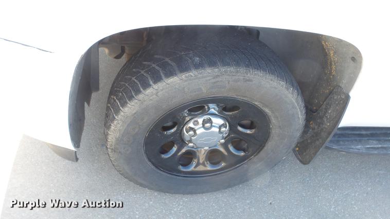 image for item DG2799 2011 Chevrolet Tahoe Police SUV