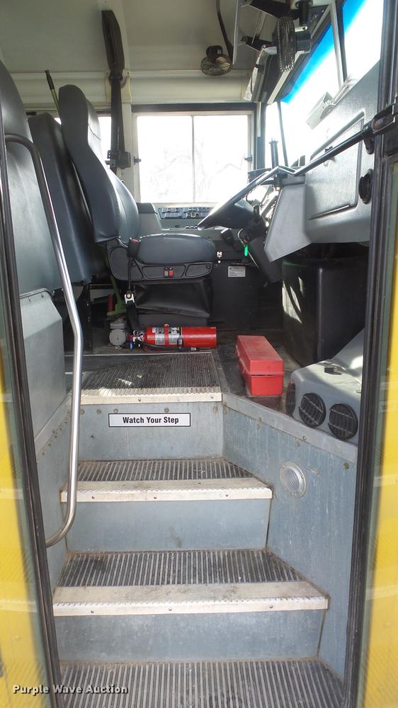 image for item DG2834 2010 Blue Bird Vision school bus