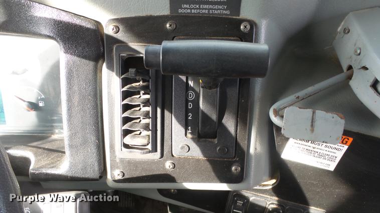 image for item DG2834 2010 Blue Bird Vision school bus