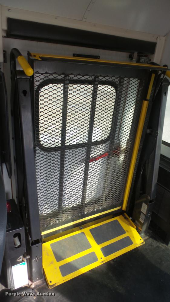 image for item DG2834 2010 Blue Bird Vision school bus