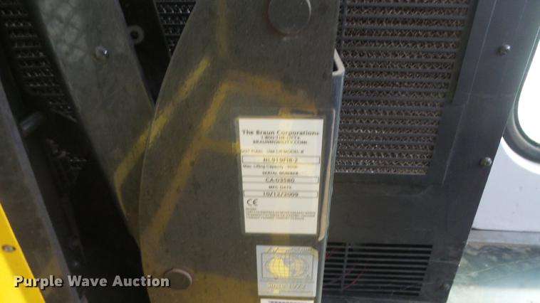 image for item DG2834 2010 Blue Bird Vision school bus