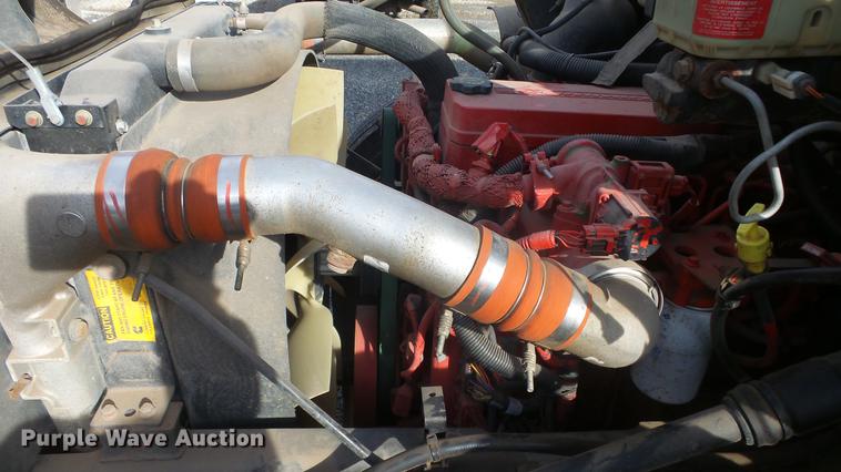 image for item DG2834 2010 Blue Bird Vision school bus