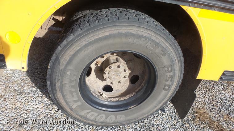 image for item DG2834 2010 Blue Bird Vision school bus