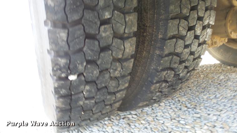 image for item DG2834 2010 Blue Bird Vision school bus