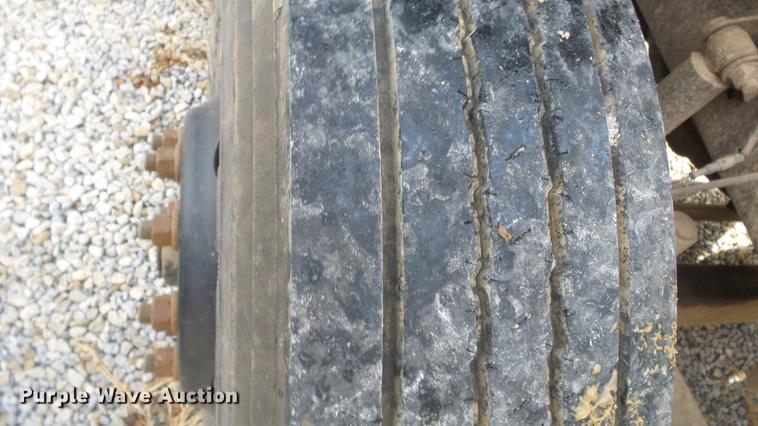 image for item DG2834 2010 Blue Bird Vision school bus