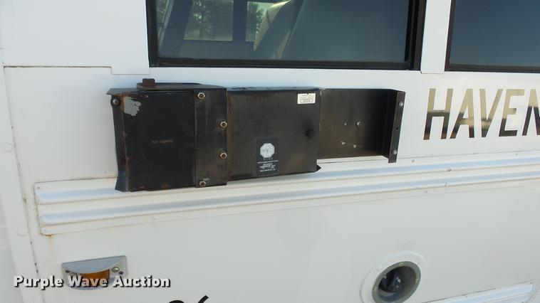 image for item DG2838 2000 GMC Savana G3500 school bus