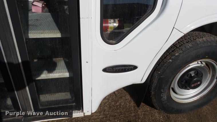 image for item DG2838 2000 GMC Savana G3500 school bus