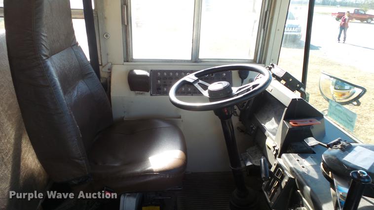 image for item DG2839 1999 Blue Bird TC2000 school bus