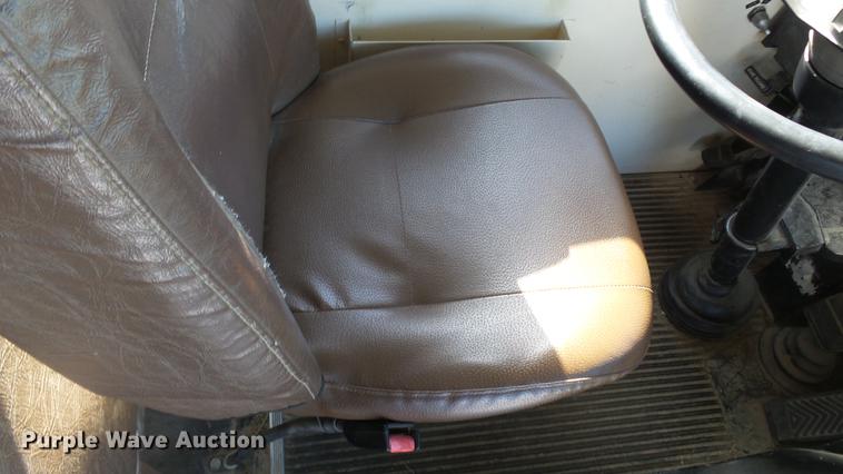 image for item DG2839 1999 Blue Bird TC2000 school bus