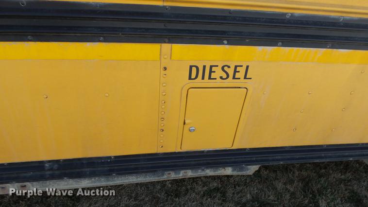 image for item DG2839 1999 Blue Bird TC2000 school bus