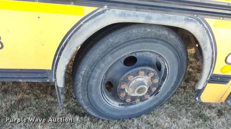 image for item DG2839 1999 Blue Bird TC2000 school bus