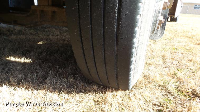 image for item DG2839 1999 Blue Bird TC2000 school bus