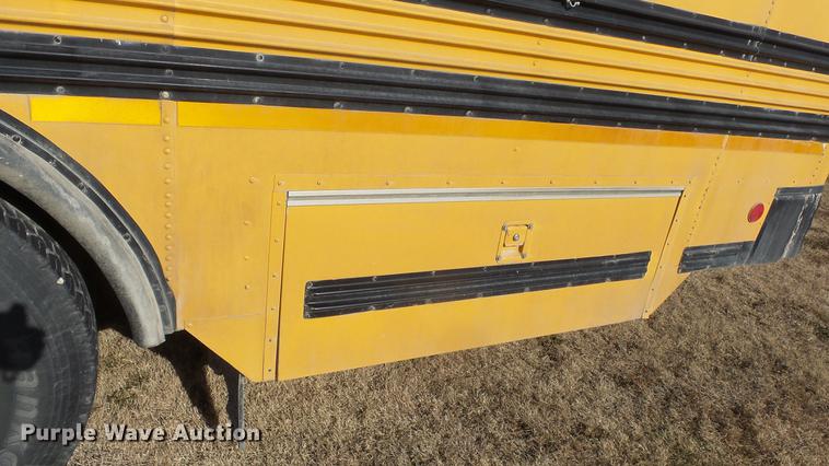 image for item DG2839 1999 Blue Bird TC2000 school bus