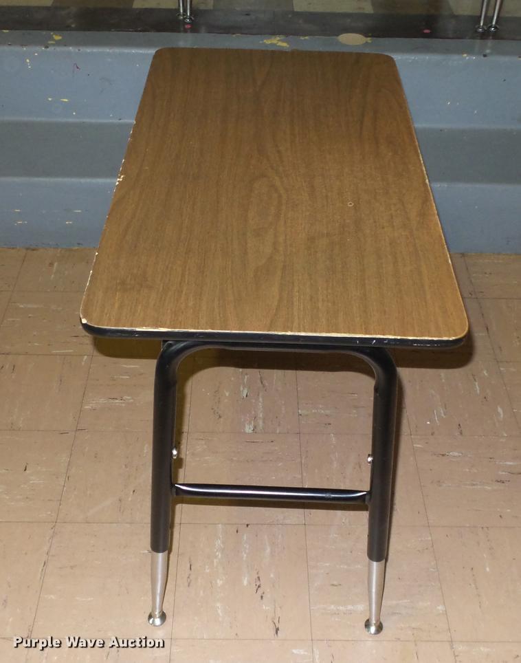 image for item EA9915 (15) desks