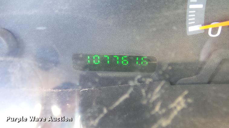 image for item EH9124 2003 Ford F150 pickup truck