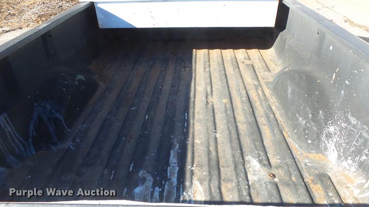 image for item EH9124 2003 Ford F150 pickup truck